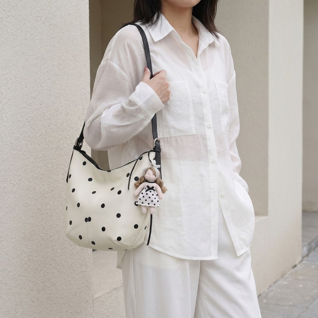 Thessaly Shoulder Bag