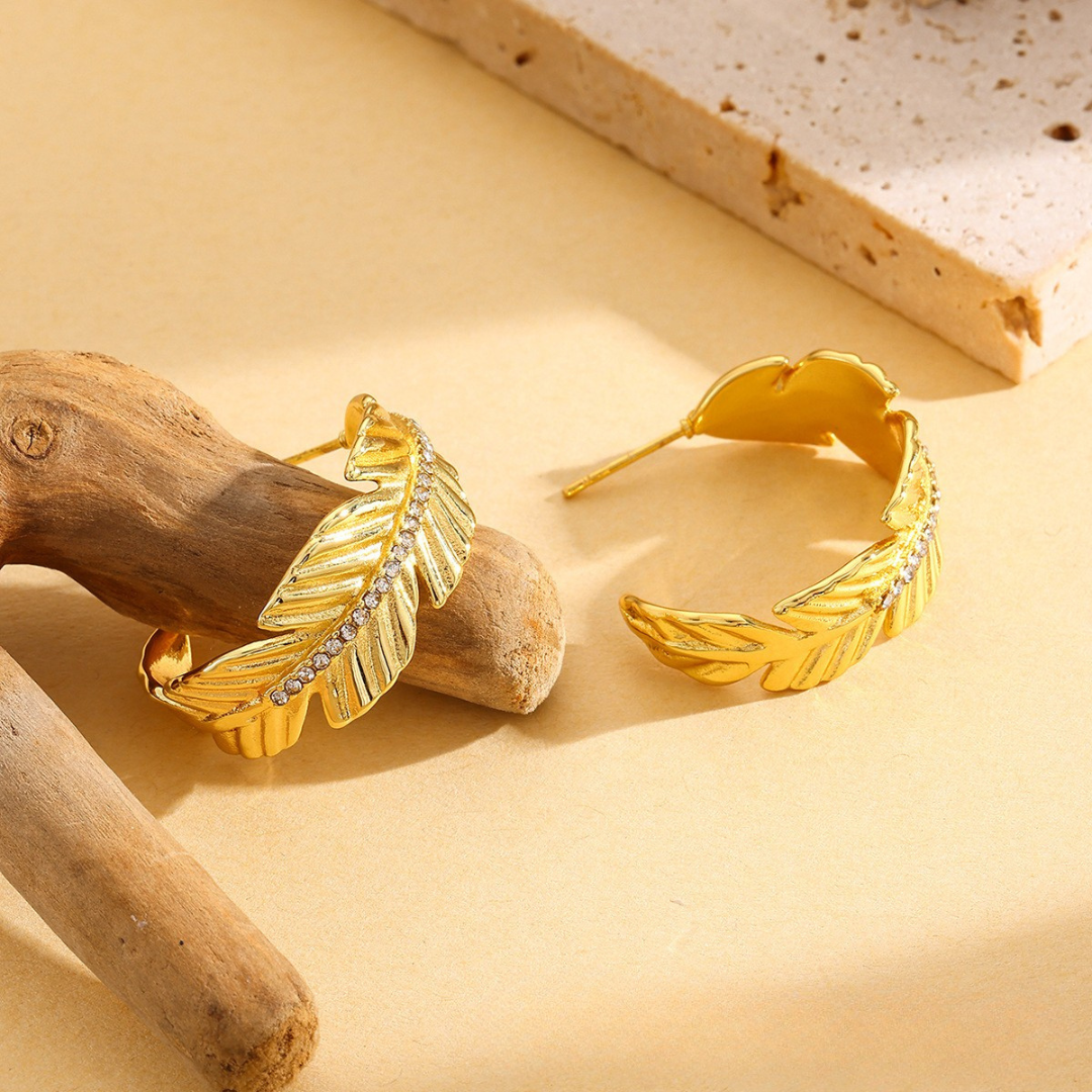 <tc>Pluma Cresta Pendientes</tc>