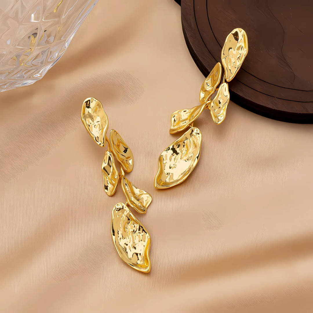 <tc>Luna Fundido Cascade Pendientes</tc>
