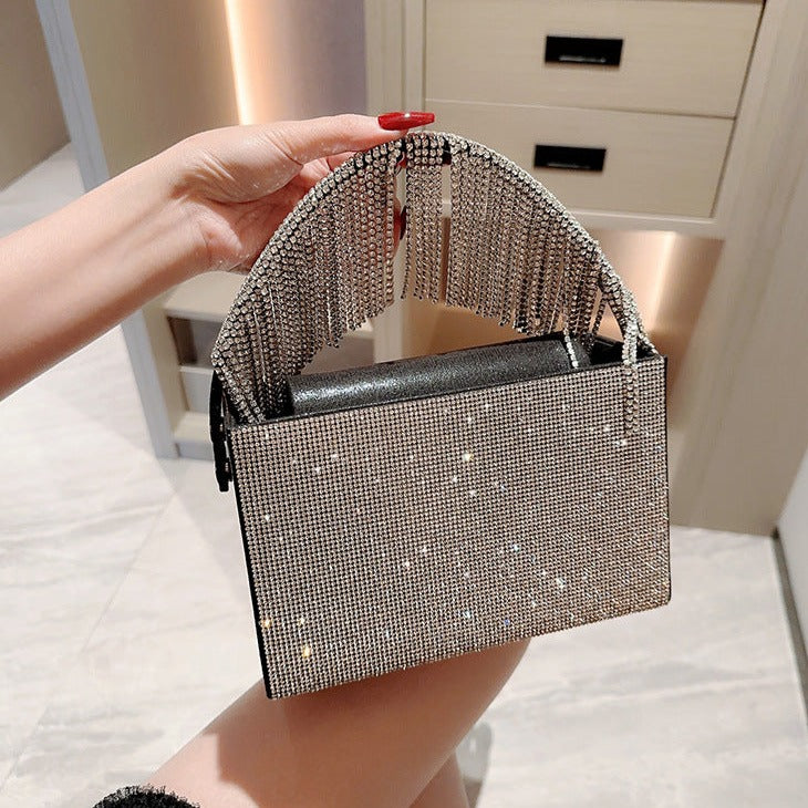 Bolso Natalie con borla brillante