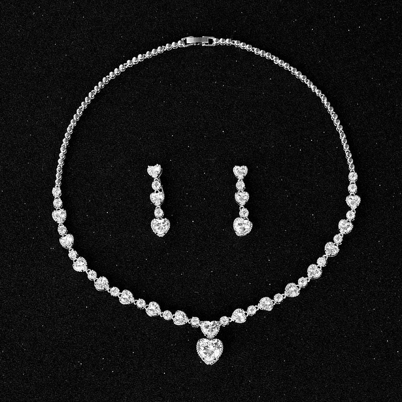 Juego de joyas Corazones de piedras preciosas brillantes
